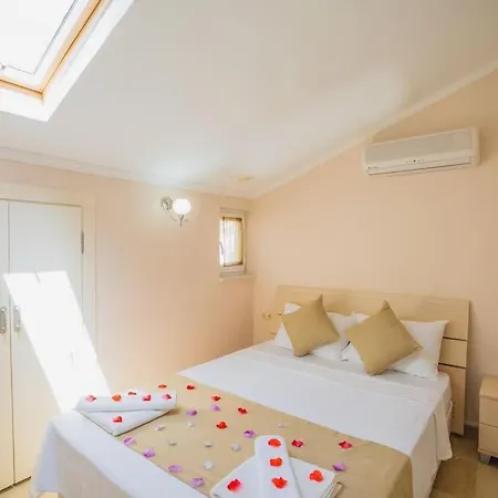 Calis'ta Denize Sifir 10 Kisilik Starfish 4 Villa