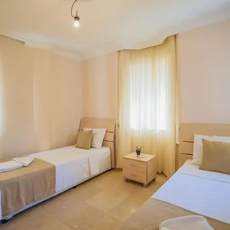Calis'ta Denize Sifir 10 Kisilik Starfish 4 Fethiye