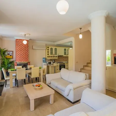 Calis'ta Denize Sifir 10 Kisilik Starfish 4 Villa