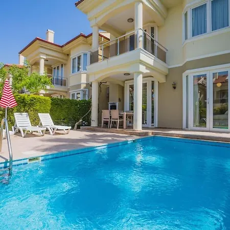 Calis'ta Denize Sifir 10 Kisilik Starfish 4 Villa Fethiye