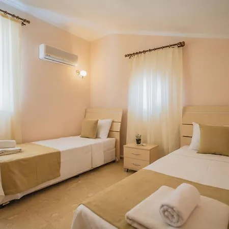 Calis'ta Denize Sifir 10 Kisilik Starfish 4 Villa Fethiye